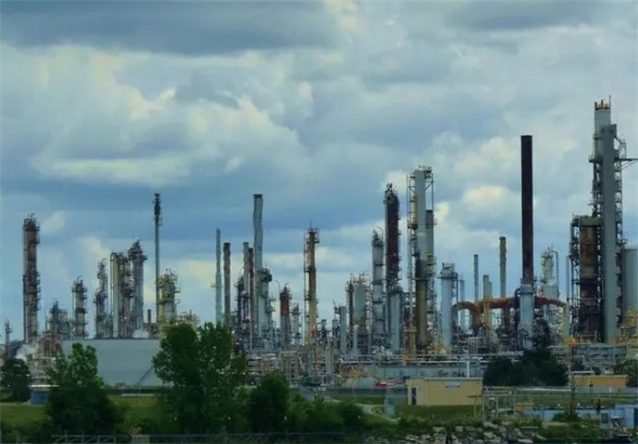 北美最毒的地方：62家化工厂林立，全年365天做业，发病率高34%