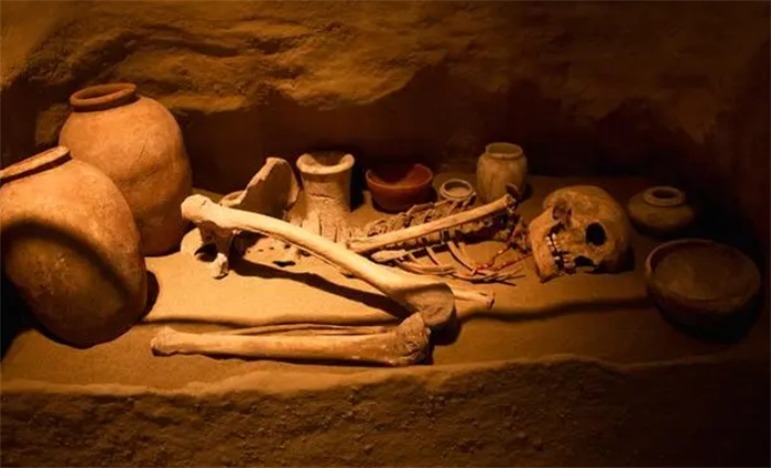 上亿年前的“现代工具”在法国发现 史前文明真的存在吗