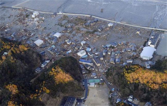 日本本州东海岸远海5.8级地震 网友认为太轻了