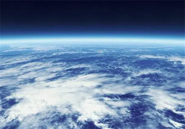 地球每天被太空“拐走”数百吨大气，为什么大气层没有变薄？