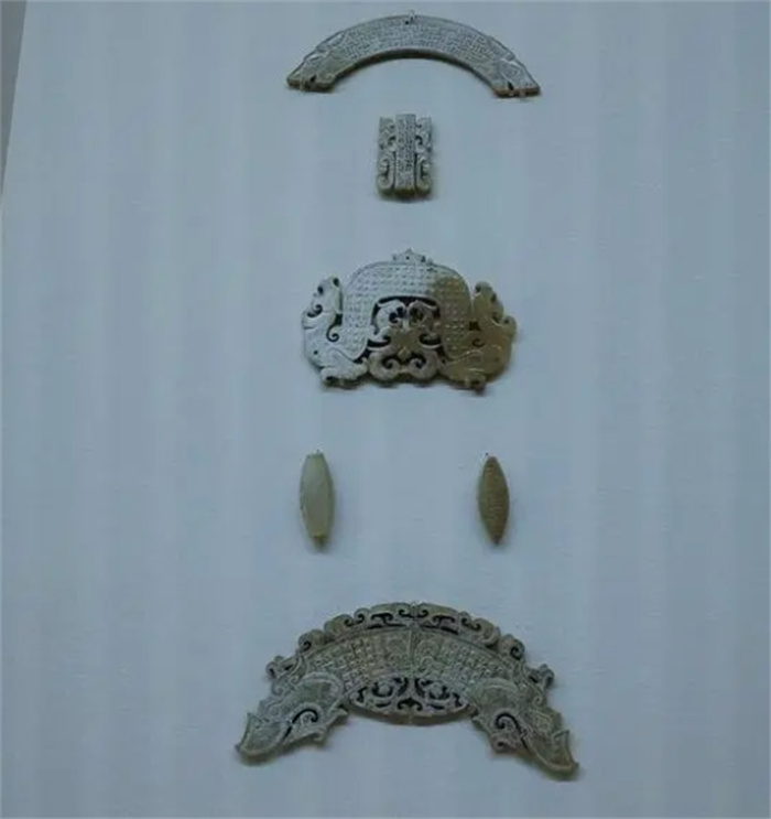 春秋战国玉器的常见分类、纹饰图案与雕琢技法学习知识