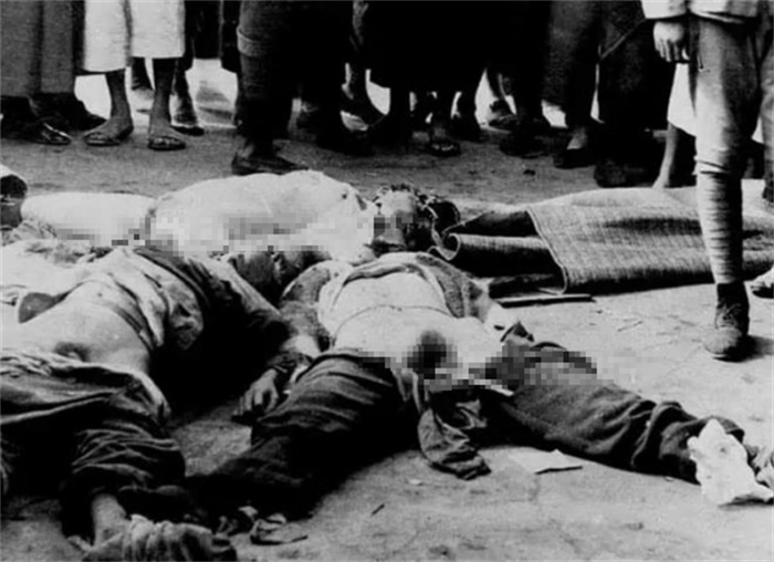 南京大屠杀的残忍行为 一家四口被强奸（罪恶战争）