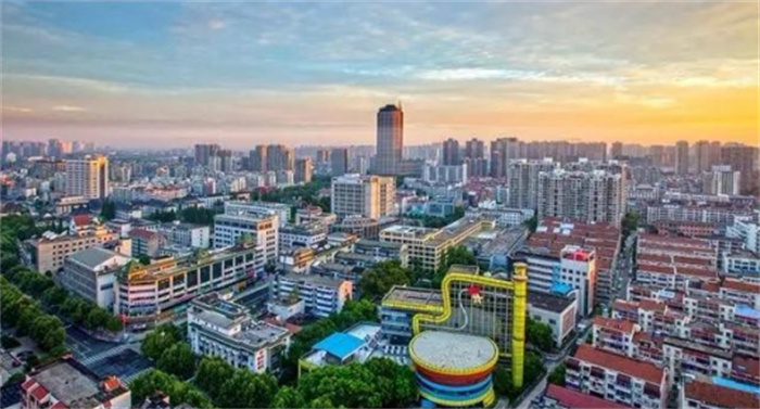 我国最有钱的十个城市排名  北京上海排倒数  第一名万万没想到