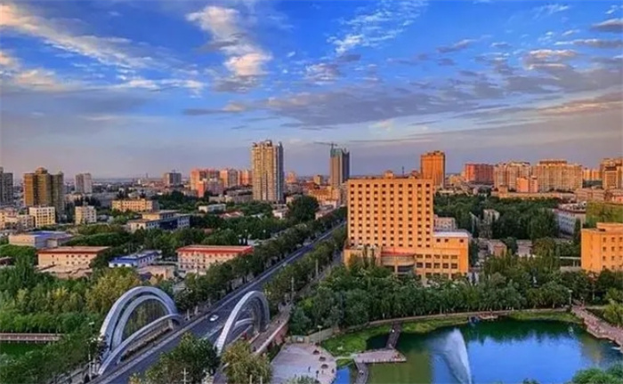 中国面积最大的十个州市排名，个个大到超乎想象，你知道哪几个？