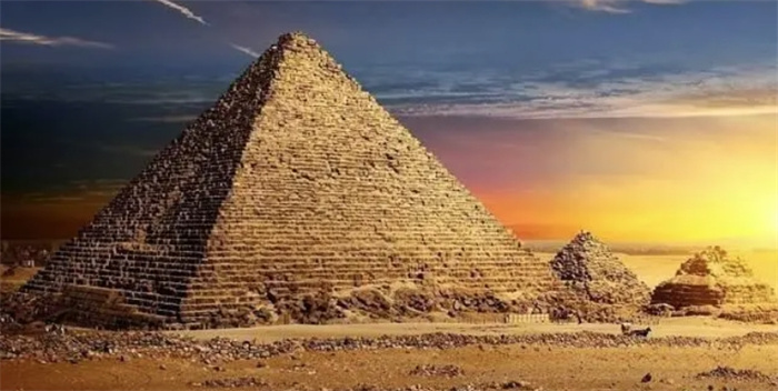 古埃及建金字塔时，考古发现中国所做之事，难怪成不了神权国家