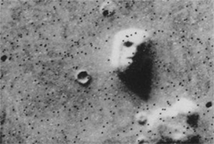 火星人脸被辟谣  只是一块岩石而已  但火星确实存在海洋遗迹