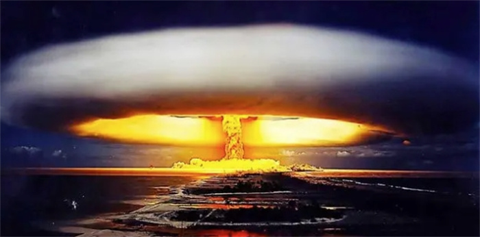 威力超过沙皇氢弹，一克价值1000万亿美元，反物质究竟有多可怕？