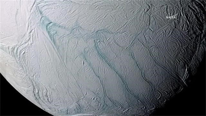 土卫二发现磷元素  天文学家认为  它的冰层之下存在海洋生物