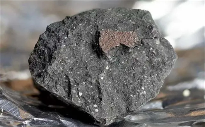 迄今为止发现的8块最古老的陨石  你听说过哪几个