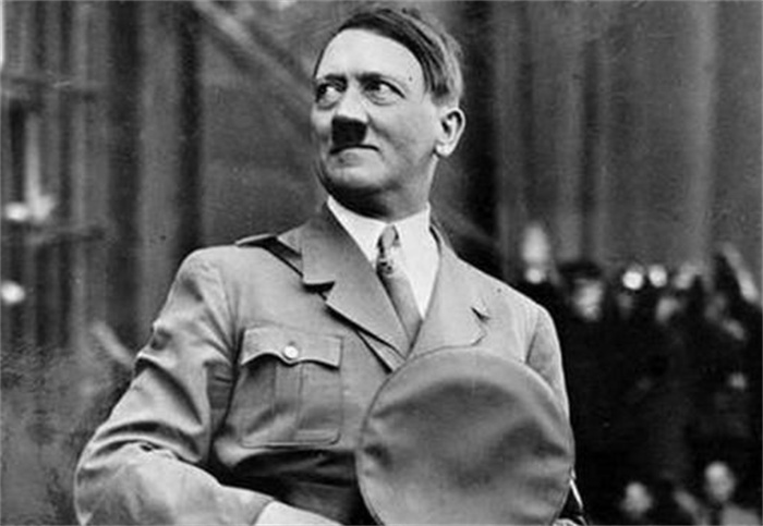 希特勒当年选妃大会 却不看女人的容貌（希特勒选妃）