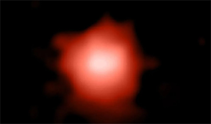 距离地球135亿光年  韦伯望远镜发现最远星系  超过哈勃望远镜