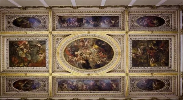 仰望的艺术：世界上最壮观的10个天花板，美的如同天堂的投影