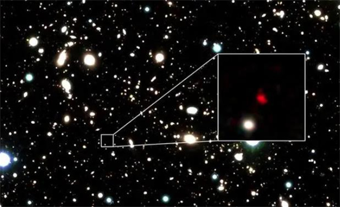 再次刷新记录！天文学家发现最远星系，距离地球135亿光年？