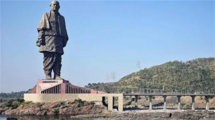 世界上非常高的5座雕像  有两座都在中国  一起来看看吧