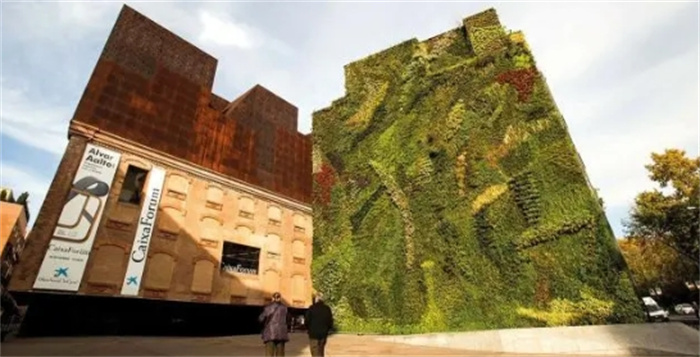 世界上很著名的4座垂直花园，灵感来自于巴比伦空中花园
