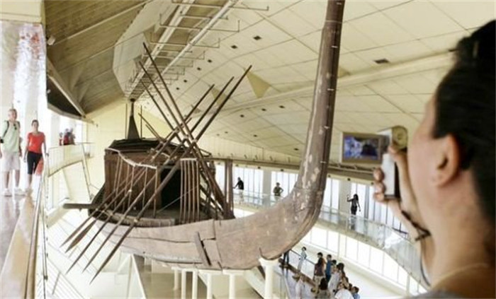 埃及四千多年前的太阳船 蕴含着什么秘密（埃及秘密）