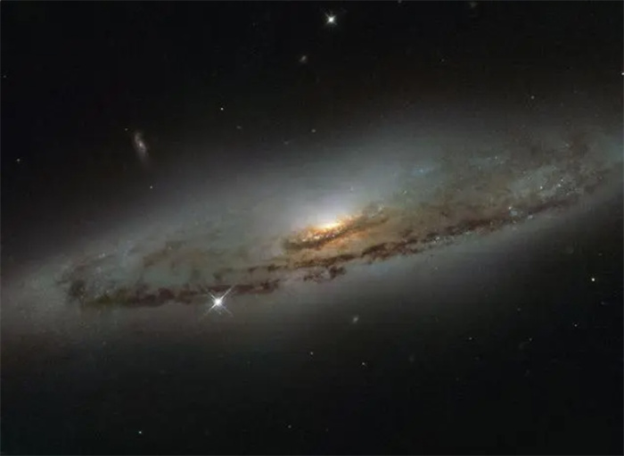 碰撞已经开始！16万光年外的大麦哲伦星系，会融入银河系？