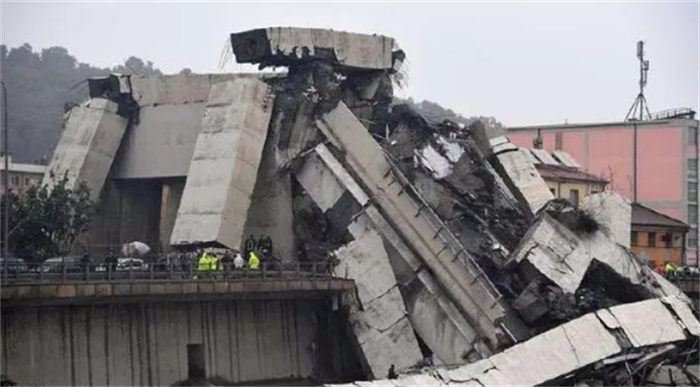 意大利豆腐渣高架桥倒塌  39死20失踪  但专家意见更让人不安