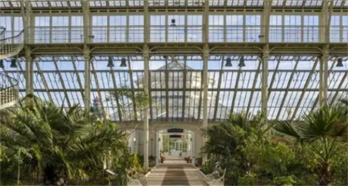世界上最大的温室  令人叹为观止的玻璃建筑  皇家植物园
