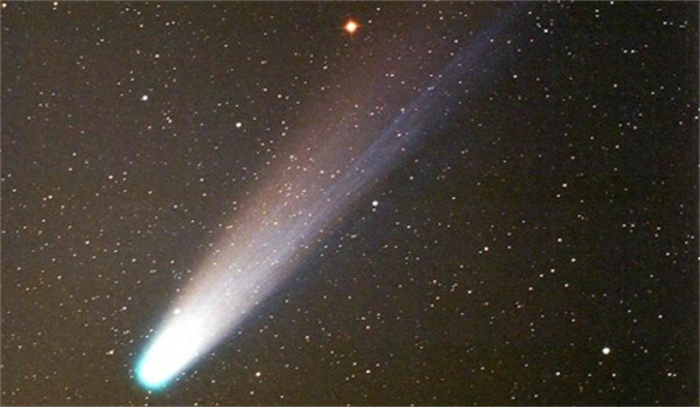 哈雷彗星定期回归  我们能发射探测器  搭乘它探索太阳系吗
