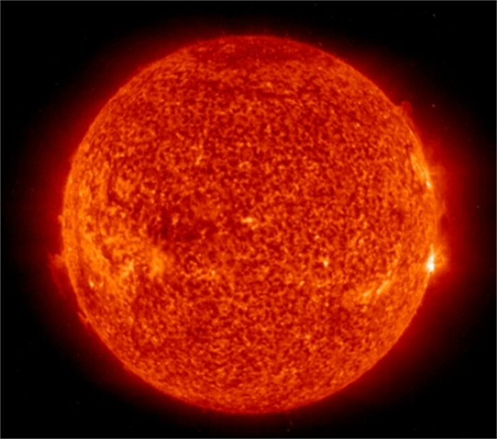 争论不休！太阳“熄灭”后，人类需要8分钟，还是1万年才感知到？