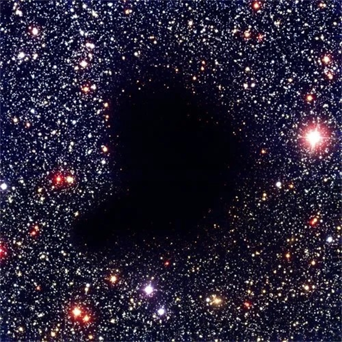 难道是暗物质现身 银河系中心正在发生极为奇怪的事